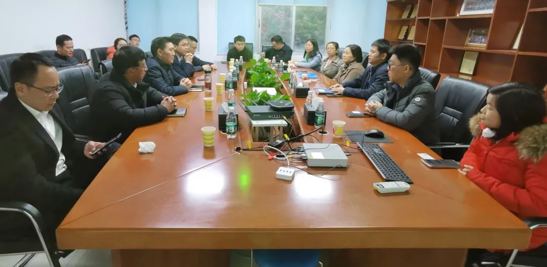 �����и�������ί�ᵳ��ίίԱ�������θ߾���һ�и�97�������ҽҩ������̸